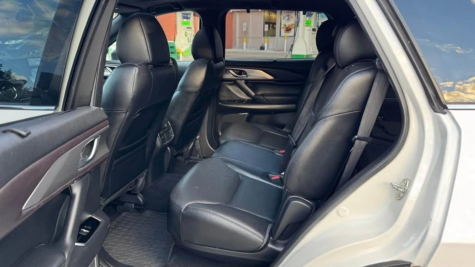 2017 Mazda CX-9 - Image 9 of 14