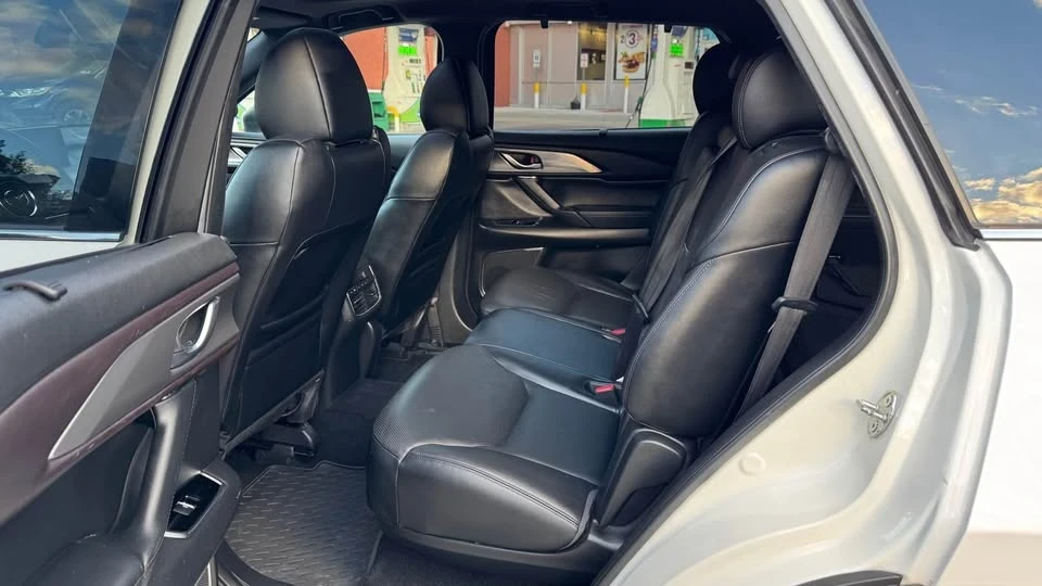 2017 Mazda CX-9 - Image 9 of 17