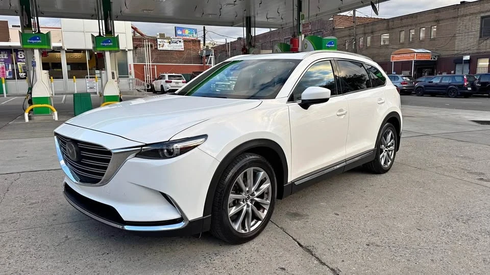 2017 Mazda CX-9 - Image 2 of 17