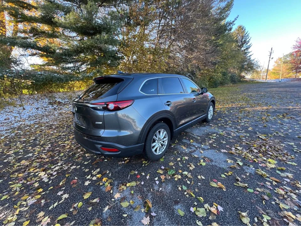 2017 Mazda CX-9 - Image 2 of 9