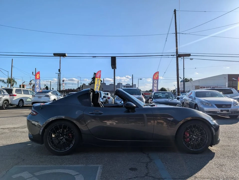 2017 Mazda ND MX-5 Miata - Image 8 of 17