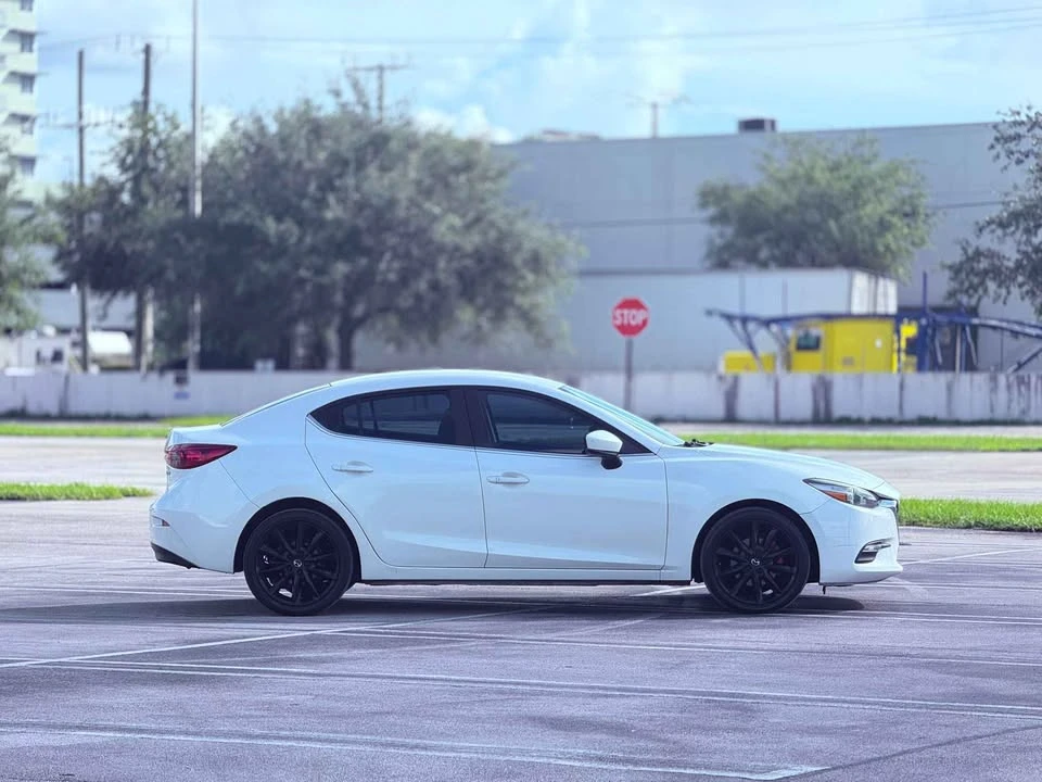 2017 Mazda Mazda 3 3rd Gen - Image 5 of 13