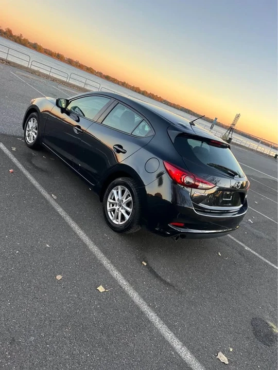2017 Mazda Mazda 3 3rd Gen - Image 6 of 12