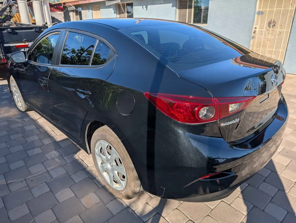 2017 Mazda Mazda 3 3rd Gen - Image 4 of 4