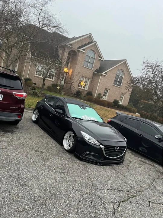 2017 Mazda Mazda 3 3rd Gen - Image 5 of 5