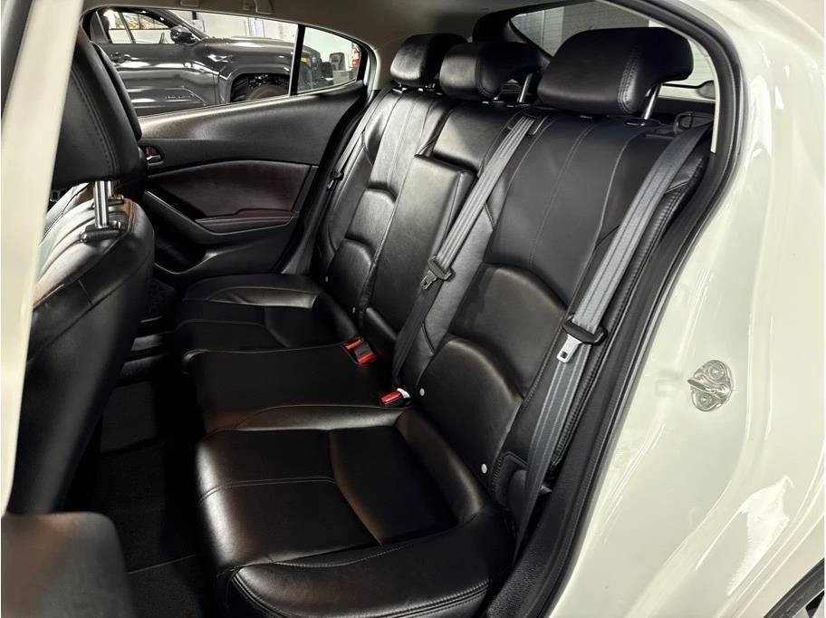 2017 Mazda Mazda 3 3rd Gen - Image 5 of 17