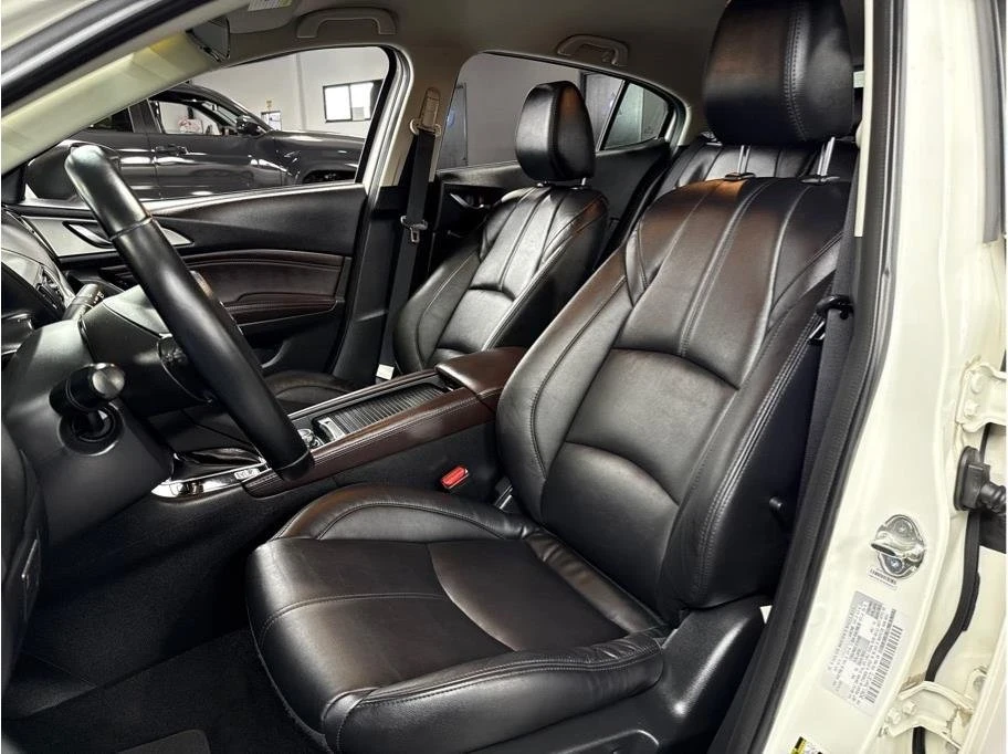 2017 Mazda Mazda 3 3rd Gen - Image 8 of 17