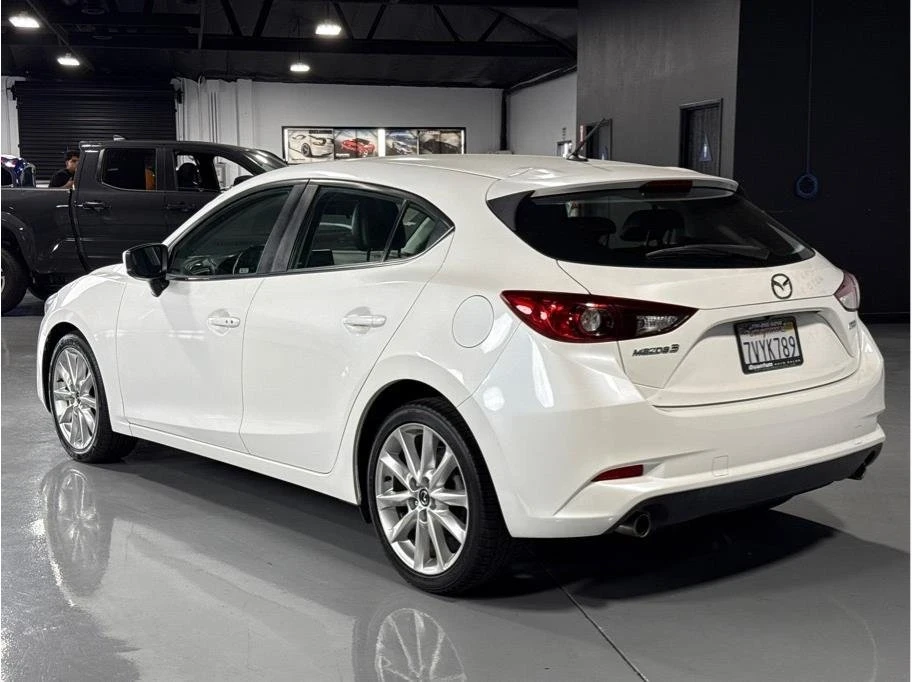 2017 Mazda Mazda 3 3rd Gen - Image 15 of 17