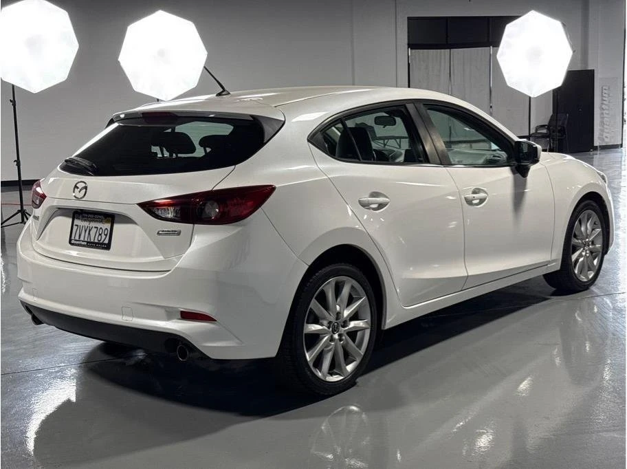 2017 Mazda Mazda 3 3rd Gen - Image 13 of 17