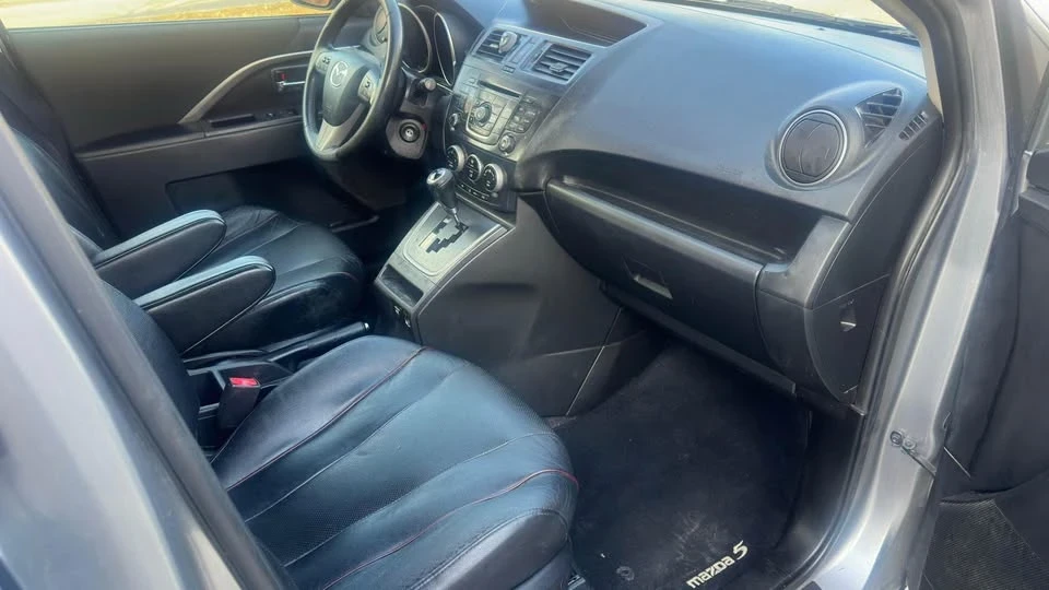 2017 Mazda Mazda 5 - Image 8 of 13