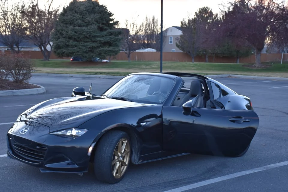 2017 Mazda ND MX-5 Miata - Image 17 of 19