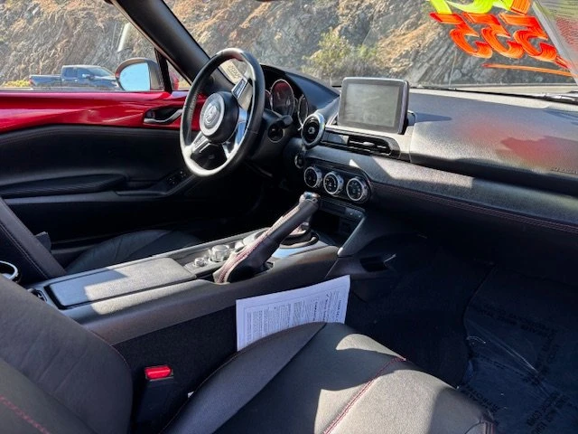 2017 Mazda ND MX-5 Miata - Image 4 of 4
