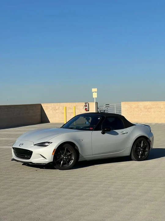 2017 Mazda ND MX-5 Miata - Image 2 of 20