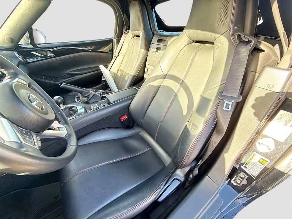 2017 Mazda ND MX-5 Miata - Image 5 of 5
