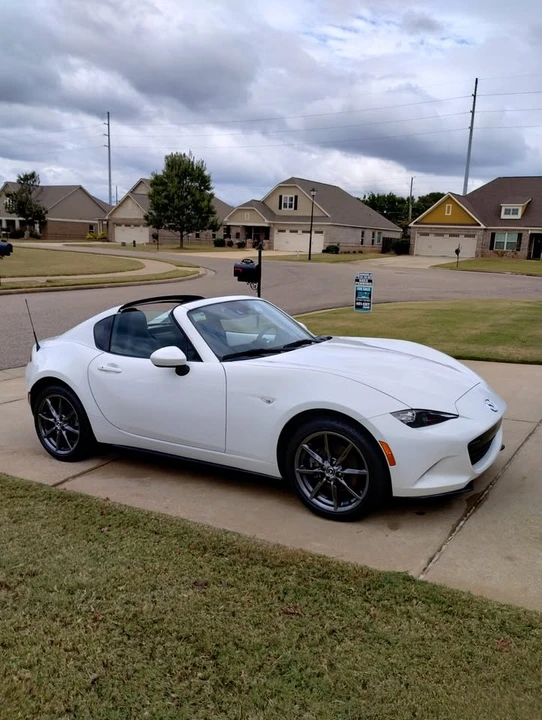 2017 Mazda ND MX-5 Miata - Image 3 of 4