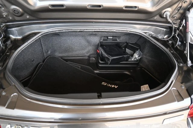 2017 Mazda ND MX-5 Miata - Image 9 of 20