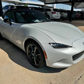 2017 Mazda MX-5 Miata Club