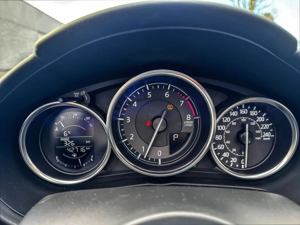 2017 Mazda ND MX-5 Miata - Image 14 of 17