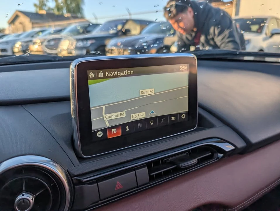 2017 Mazda ND MX-5 Miata - Image 17 of 20