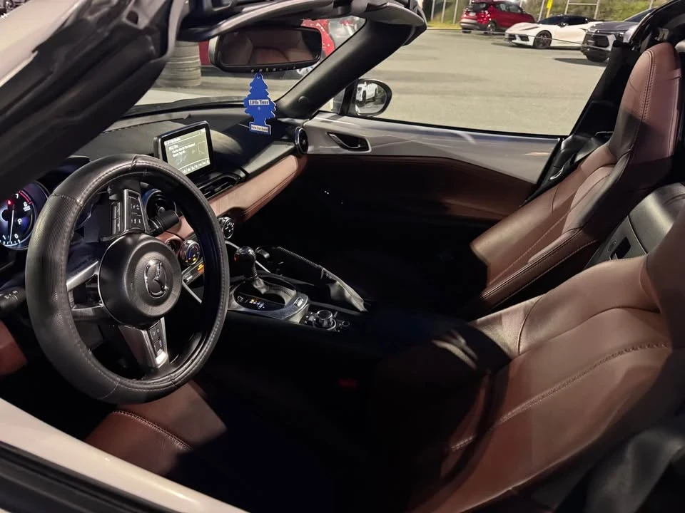 2017 Mazda ND MX-5 Miata - Image 7 of 8