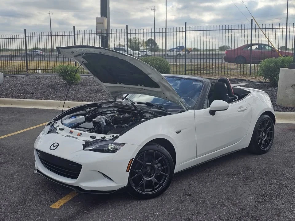 2017 Mazda ND MX-5 Miata - Image 4 of 17