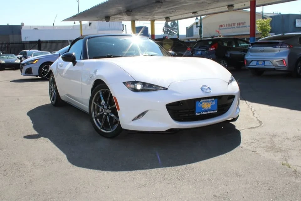 2017 Mazda ND MX-5 Miata - Image 3 of 20