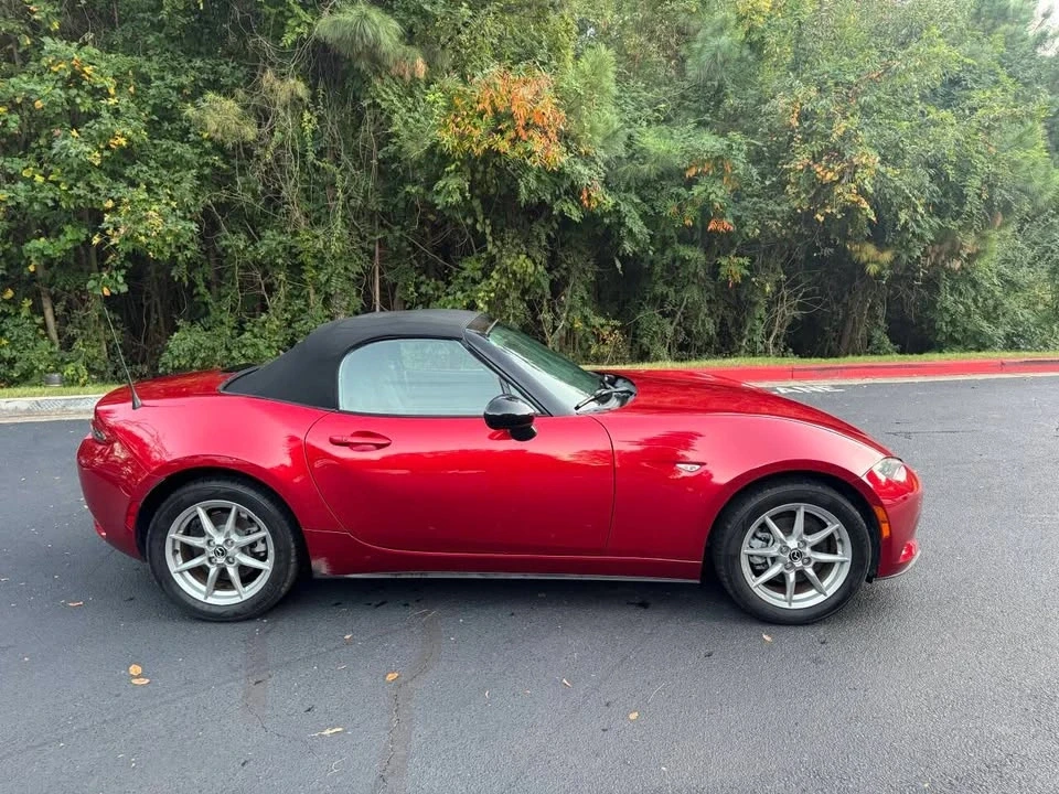 2017 Mazda ND MX-5 Miata - Image 6 of 17