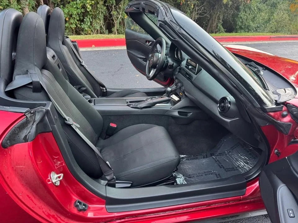 2017 Mazda ND MX-5 Miata - Image 12 of 17