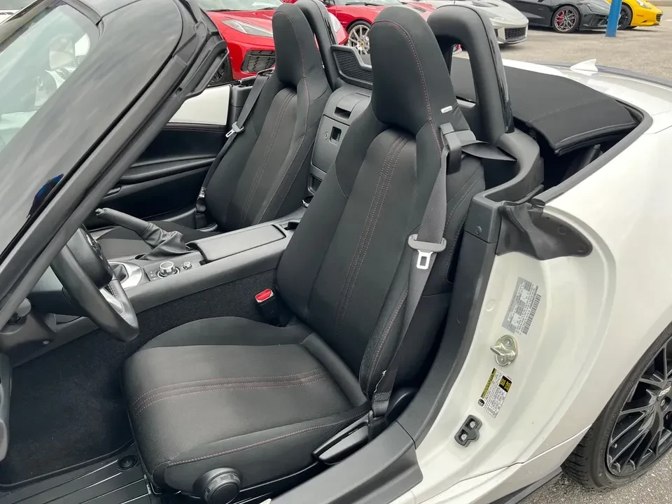 2017 Mazda ND MX-5 Miata - Image 3 of 8