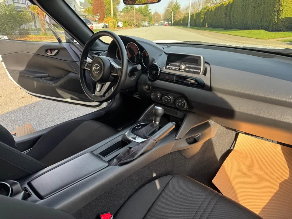2017 Mazda ND MX-5 Miata - Image 9 of 10