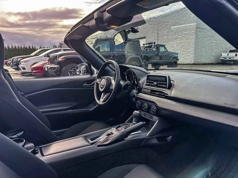 2017 Mazda ND MX-5 Miata - Image 11 of 17
