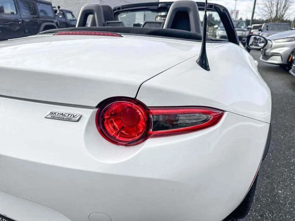 2017 Mazda ND MX-5 Miata - Image 8 of 17