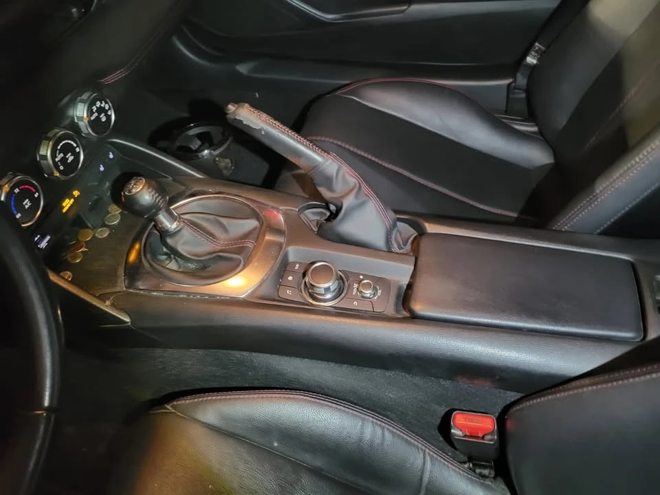 2017 Mazda ND MX-5 Miata - Image 12 of 14