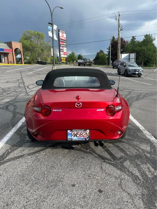 2017 Mazda ND MX-5 Miata - Image 4 of 12