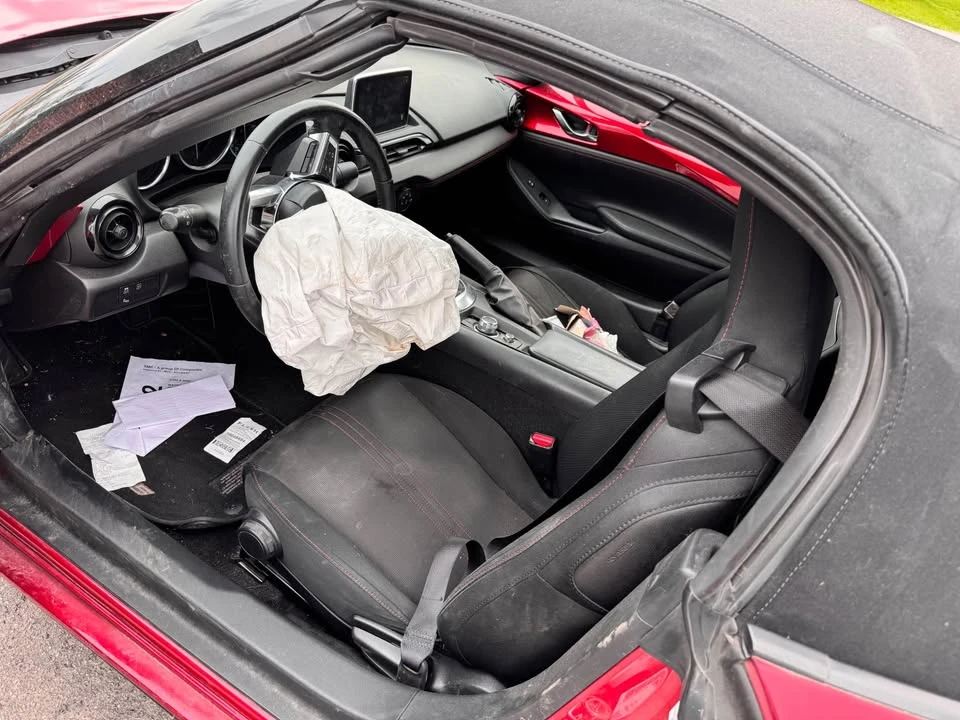 2017 Mazda ND MX-5 Miata - Image 2 of 7