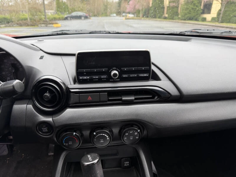 2017 Mazda ND MX-5 Miata - Image 16 of 17