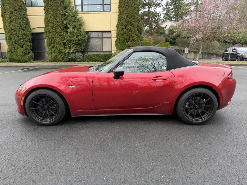 2017 Mazda ND MX-5 Miata - Image 8 of 17
