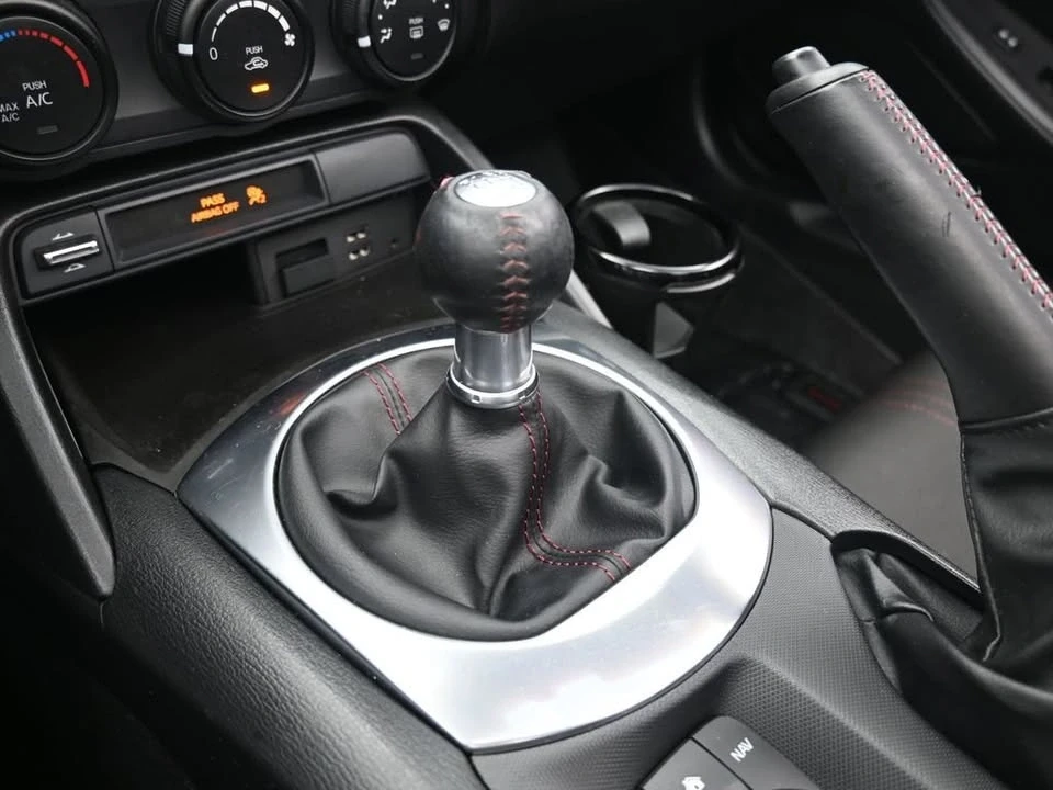 2017 Mazda ND MX-5 Miata - Image 11 of 17