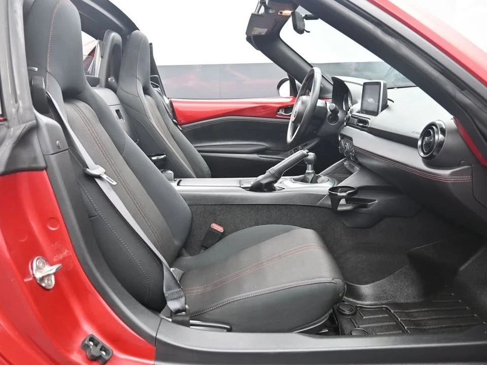 2017 Mazda ND MX-5 Miata - Image 14 of 17