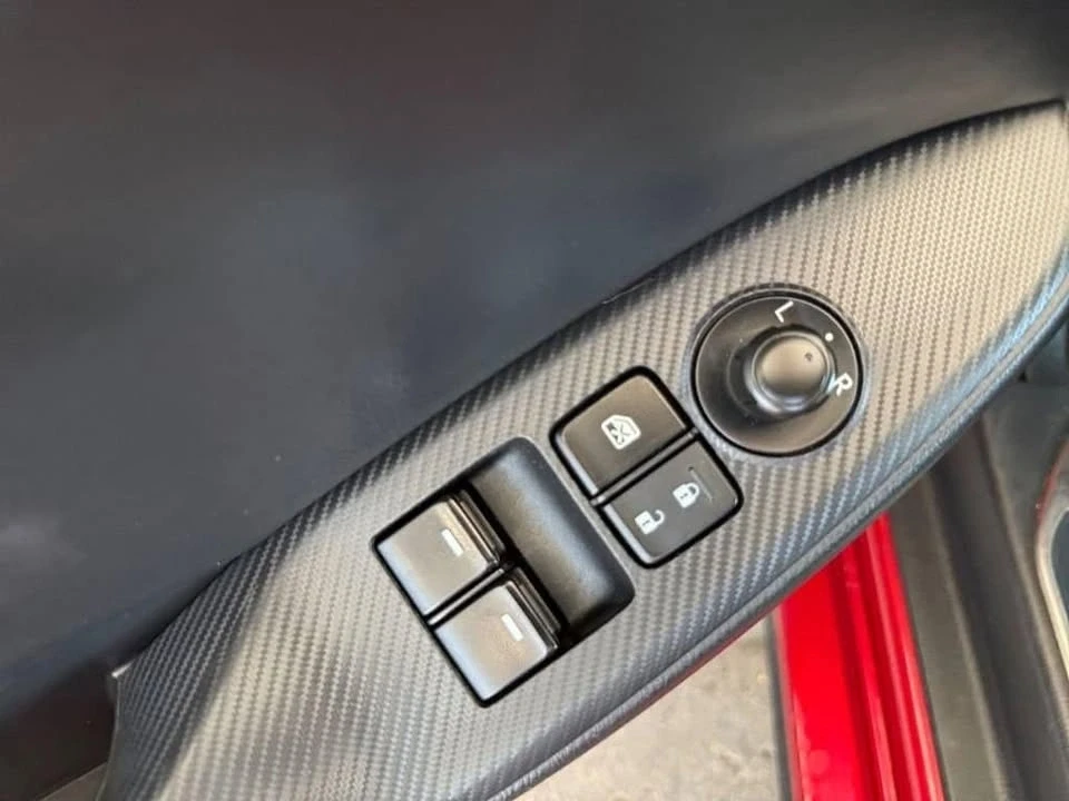2017 Mazda ND MX-5 Miata - Image 16 of 17