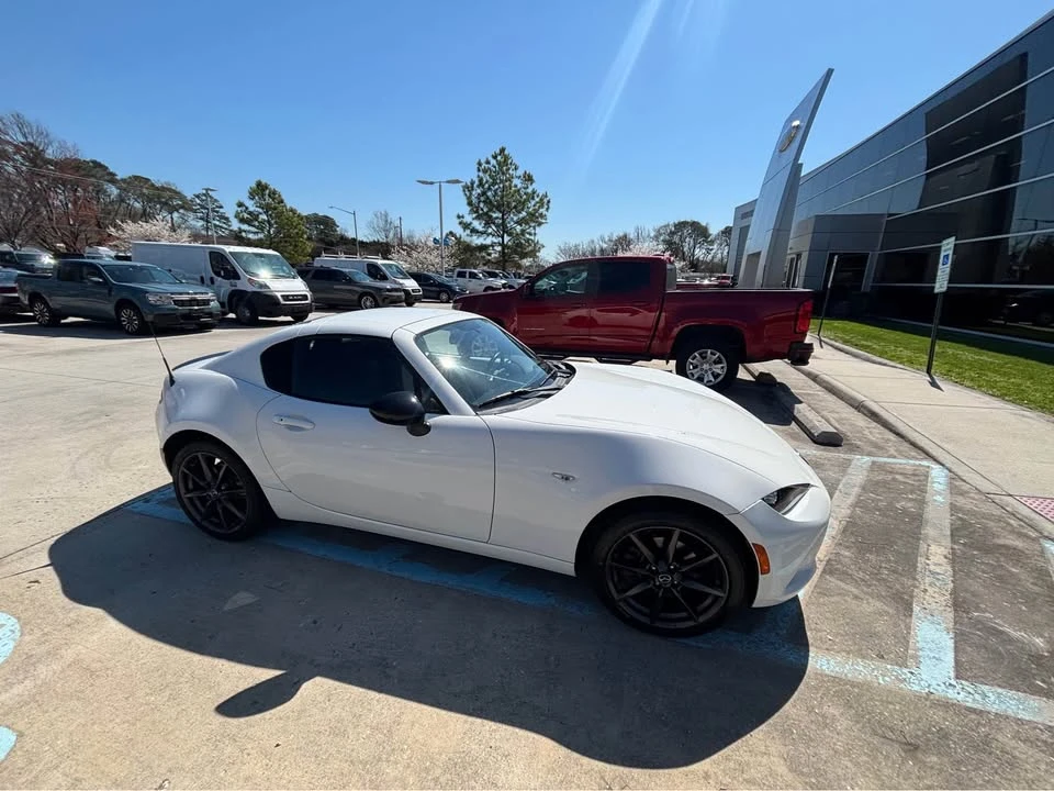2017 Mazda ND MX-5 Miata - Image 10 of 12