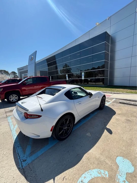 2017 Mazda ND MX-5 Miata - Image 11 of 12