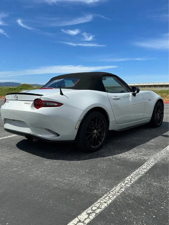 2017 Mazda ND MX-5 Miata - Image 8 of 20