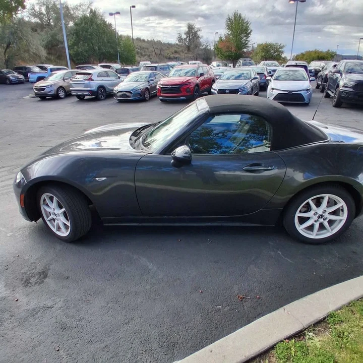 2017 Mazda ND MX-5 Miata - Image 9 of 13