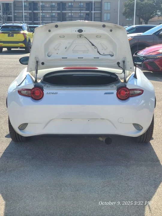 2017 Mazda ND MX-5 Miata - Image 7 of 15