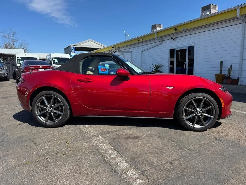2017 Mazda ND MX-5 Miata - Image 7 of 19