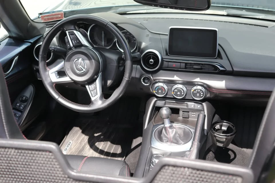 2017 Mazda ND MX-5 Miata - Image 2 of 4