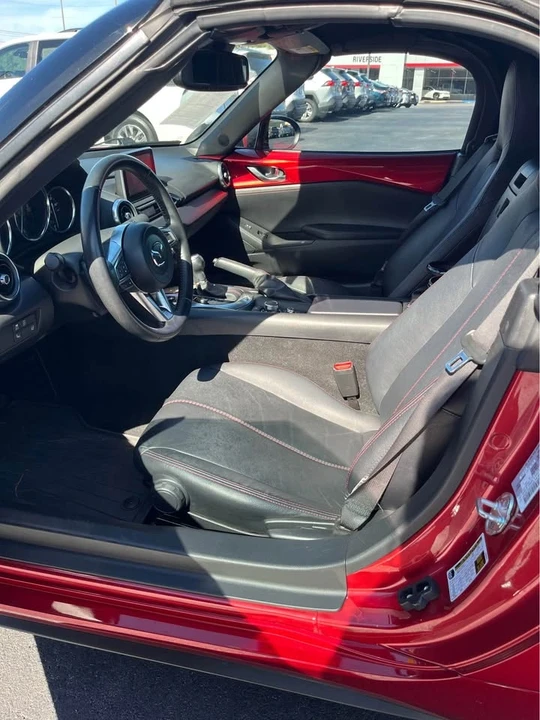 2017 Mazda ND MX-5 Miata - Image 5 of 8