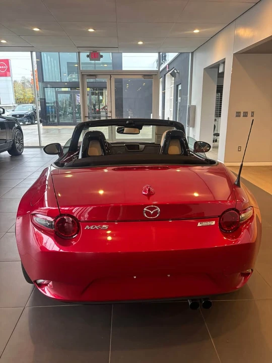 2017 Mazda ND MX-5 Miata - Image 2 of 7