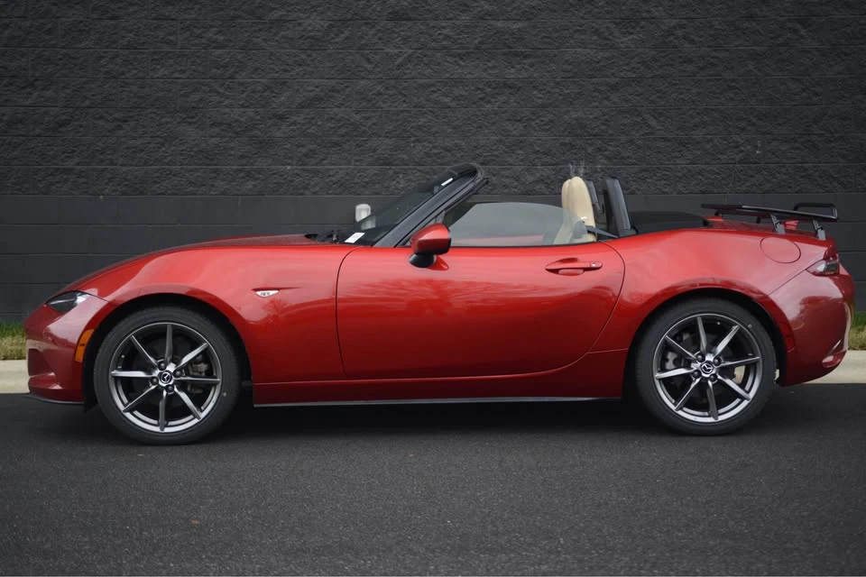 2017 Mazda ND MX-5 Miata - Image 2 of 10